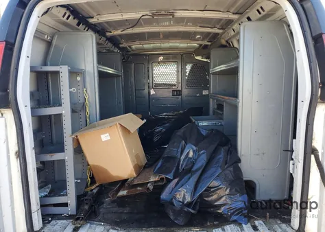 2014 Chevrolet Express G2500 z USA, uszkodzony, nr VIN 1GCWGFCA3E1142910